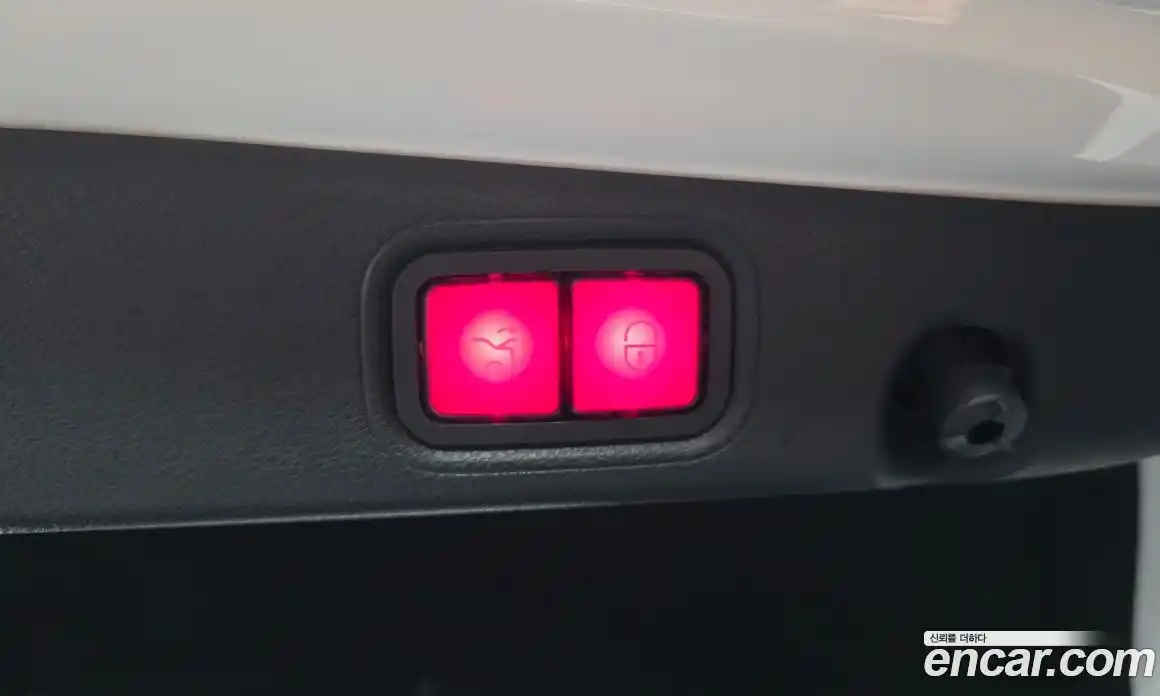 Mercedes-Benz E-Class 2018 2.0 Автомат в Москве № 468176, фото 20