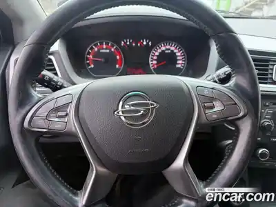 SsangYong Korando 2017 2.0 Автомат в Москве № 491603, миниатюра 8