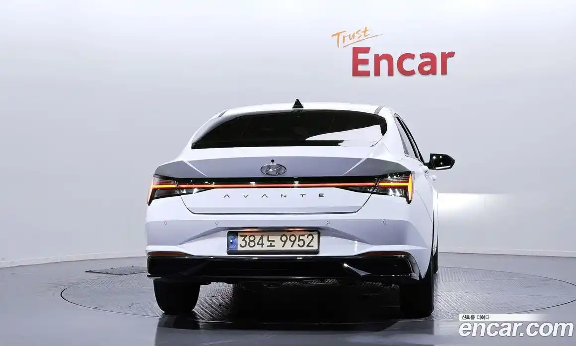 Hyundai Avante 2023 1.6 Автомат в Москве № 49473, фото 4