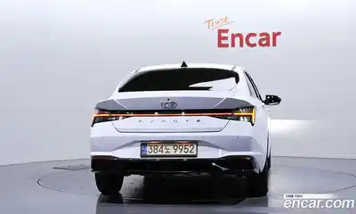 Hyundai Avante 2023 1.6 Автомат в Москве № 49473, миниатюра 4