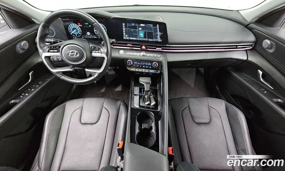 Hyundai Avante 2023 1.6 Автомат в Москве № 49473, фото 7