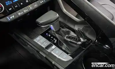 Hyundai Avante 2023 1.6 Автомат в Москве № 49473, миниатюра 9