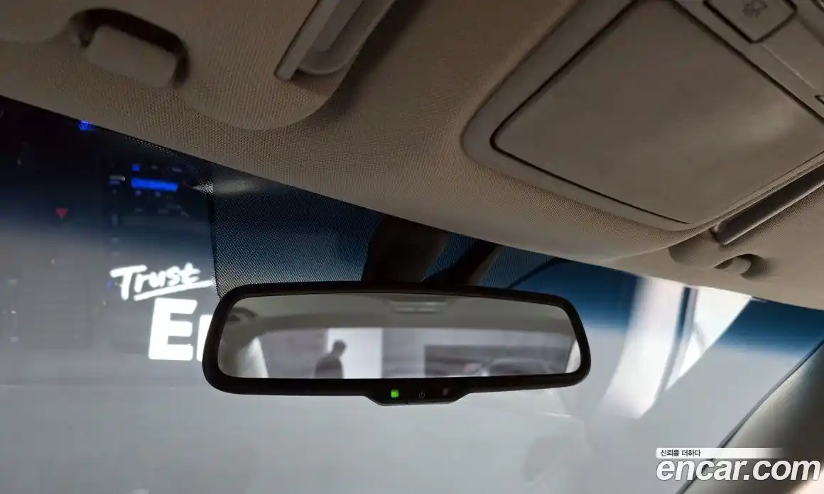 Hyundai Grandeur 2009 2.7 Автомат в Москве № 5012, фото 18