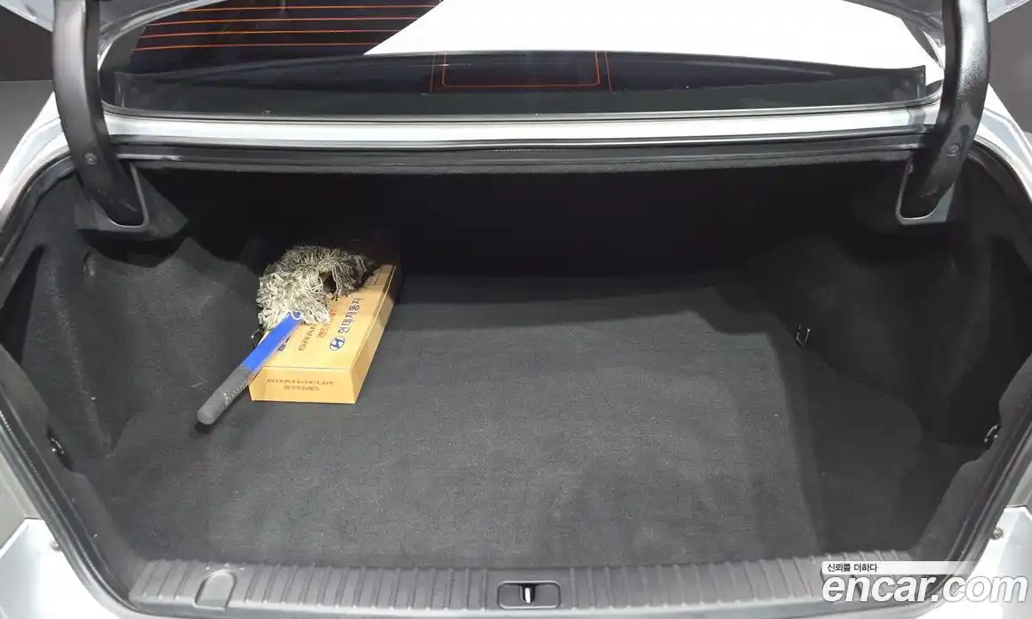 Hyundai Grandeur 2009 2.7 Автомат в Москве № 5012, фото 19