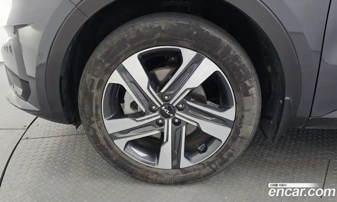 Kia Sorento 2023 1.6 Автомат в Москве № 50604, фото 4