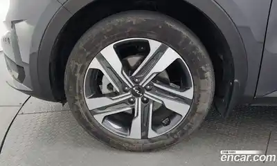 Kia Sorento 2023 1.6 Автомат в Москве № 50604, миниатюра 4