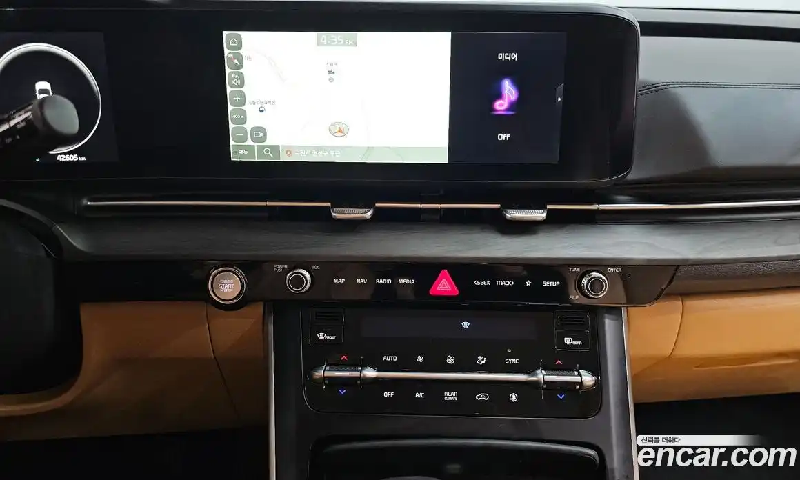 Kia Canival 2023 3.5 Автомат в Москве № 5209, фото 14