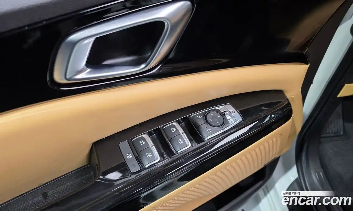 Kia Canival 2023 2.2 Автомат в Москве № 52629, фото 18