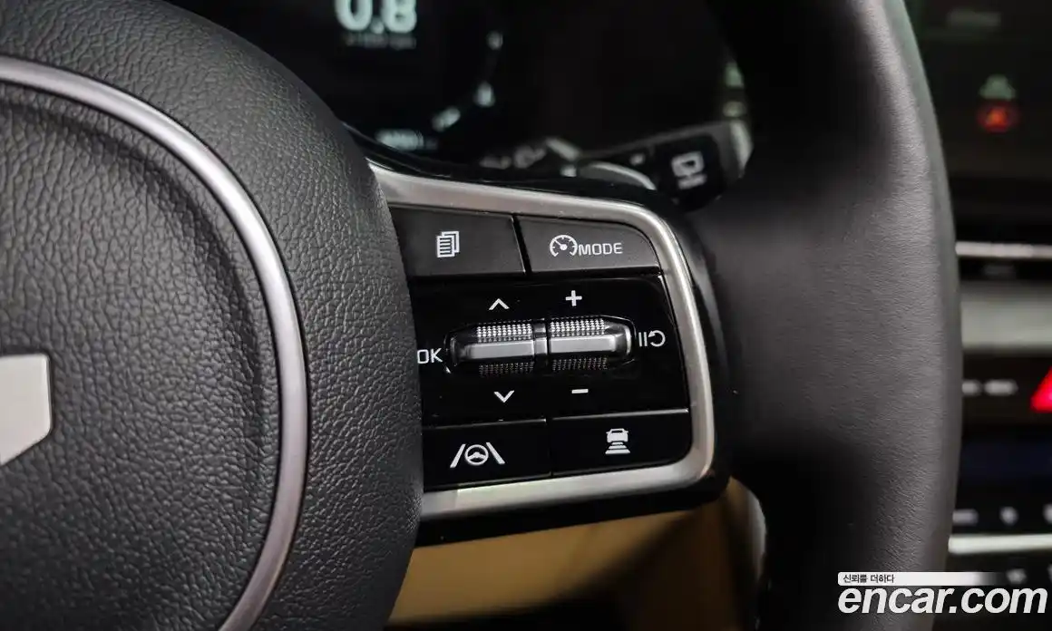 Kia Canival 2023 2.2 Автомат в Москве № 52629, фото 20