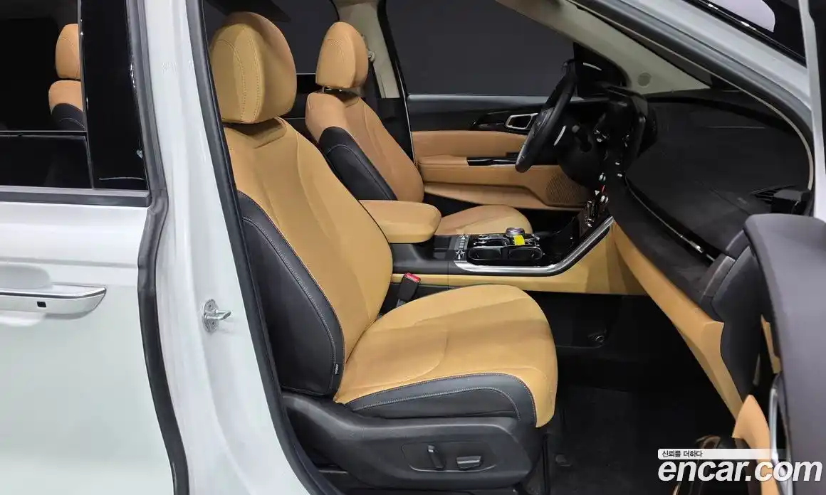 Kia Canival 2023 2.2 Автомат в Москве № 52629, фото 10