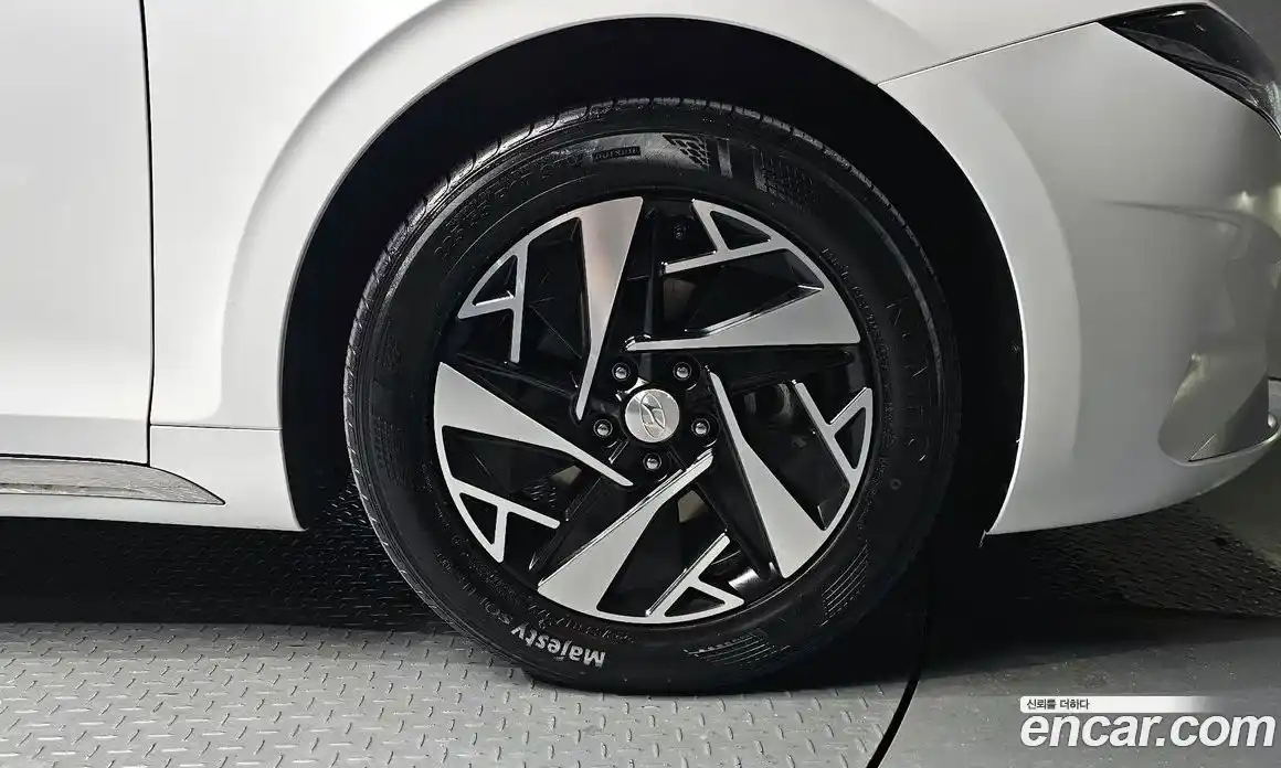 Hyundai Grandeur 2022 2.4 Автомат в Москве № 531488, фото 5