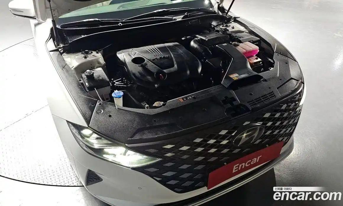 Hyundai Grandeur 2022 2.4 Автомат в Москве № 531488, фото 6