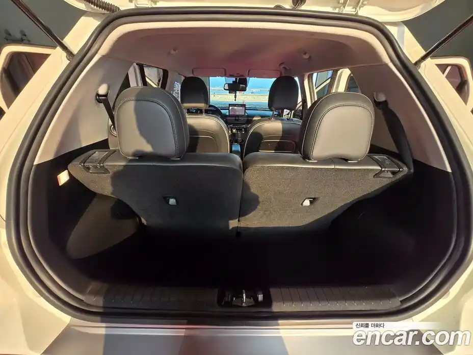 Hyundai Casper 2023 1.0 Автомат в Москве № 531490, фото 20