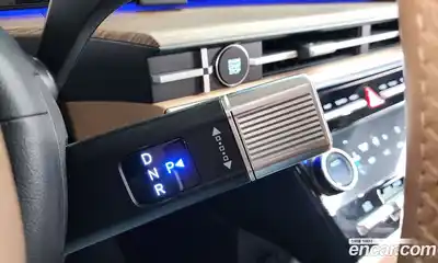 Hyundai Santa Fe 2024 1.6 Автомат в Москве № 531513, миниатюра 9