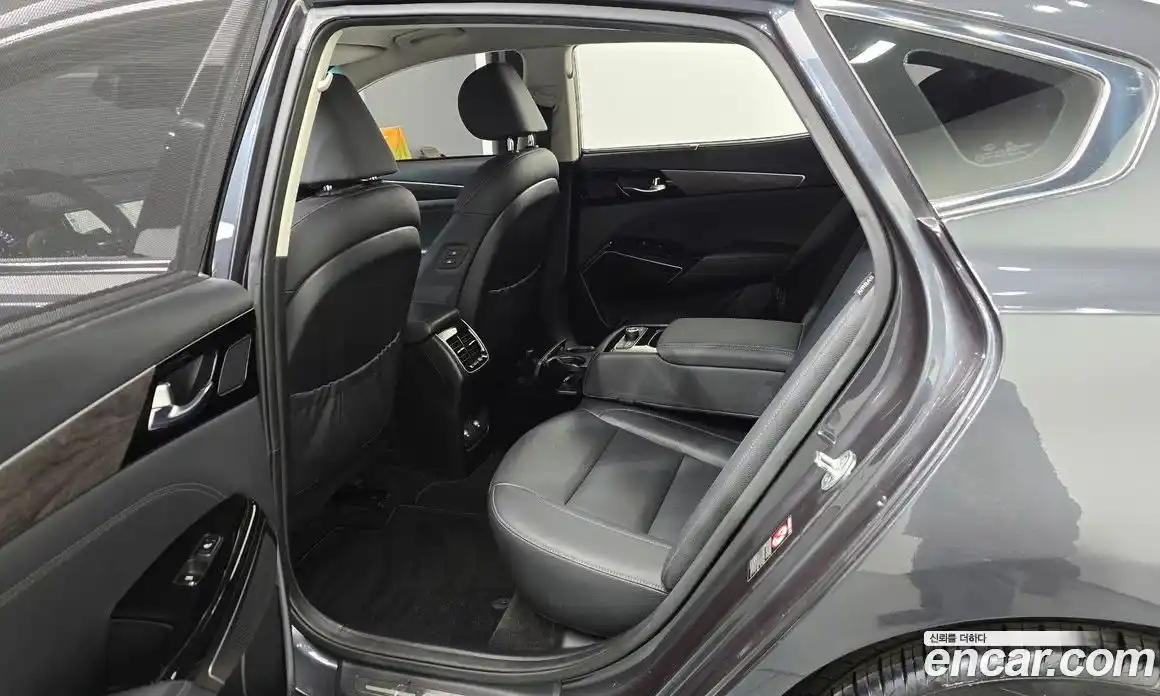 Kia K7 2020 2.5 Автомат в Москве № 535772, фото 11