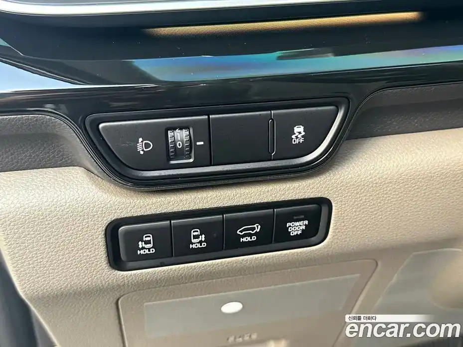 Kia Canival 2026 1.6 Автомат в Москве № 56044, фото 6