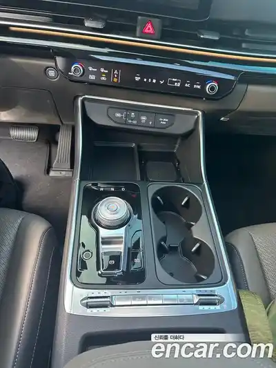 Kia Canival 2026 1.6 Автомат в Москве № 56044, миниатюра 8