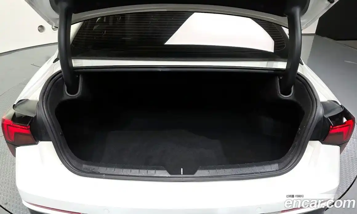 Kia K5 2024 2.0 Автомат в Москве № 56321, фото 20