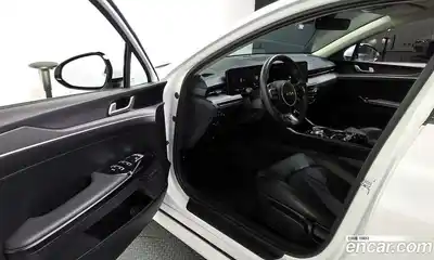 Kia K5 2024 2.0 Автомат в Москве № 56321, миниатюра 10