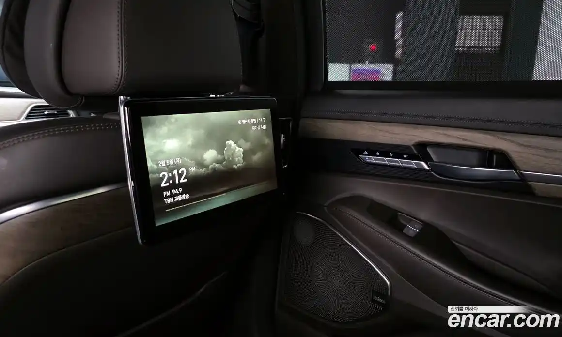 Genesis G90 2019 5.0 Автомат в Москве № 57306, фото 18