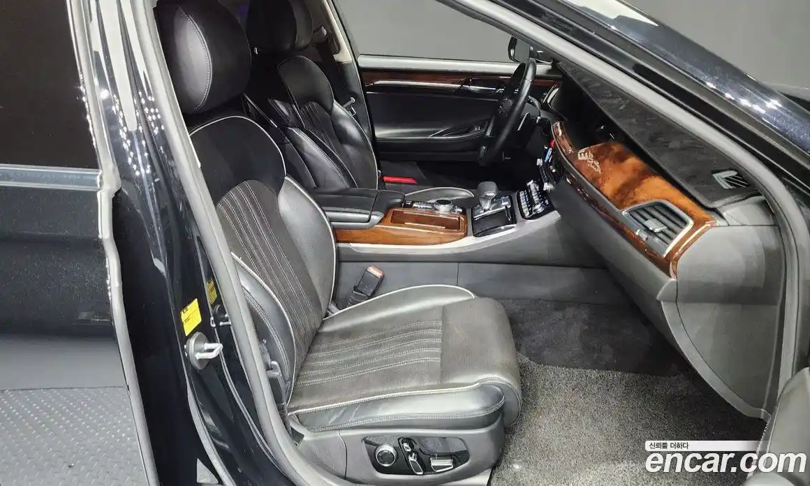 Genesis EQ900 2017 5.0 Автомат в Москве № 57507, фото 11