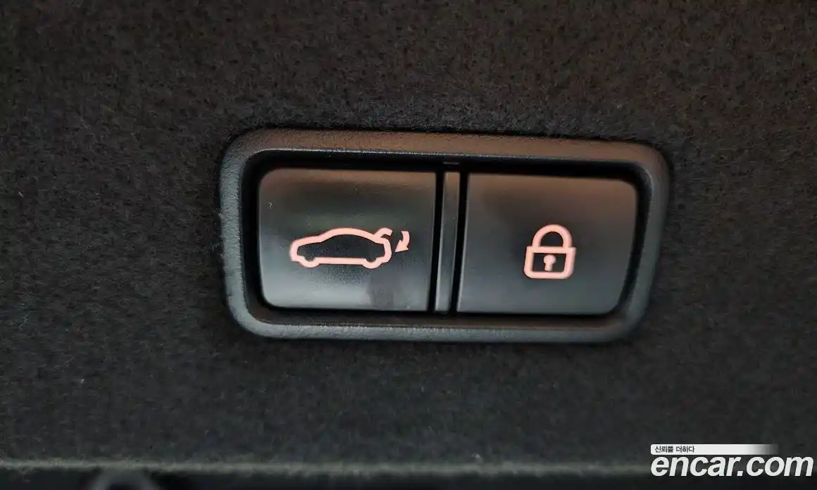 Genesis EQ900 2017 5.0 Автомат в Москве № 57507, фото 20