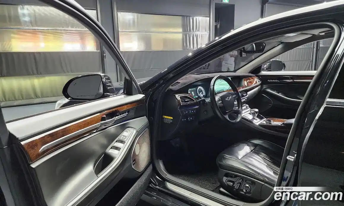 Genesis EQ900 2017 5.0 Автомат в Москве № 57507, фото 10