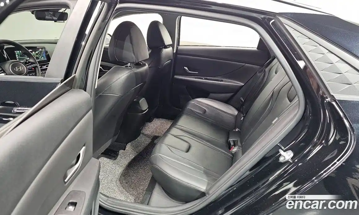 Hyundai Avante 2024 1.6 Автомат в Москве № 6026, фото 18