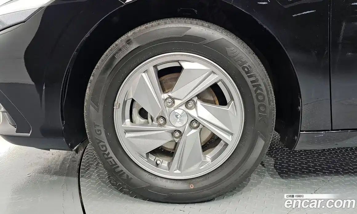 Hyundai Avante 2024 1.6 Автомат в Москве № 6026, фото 5