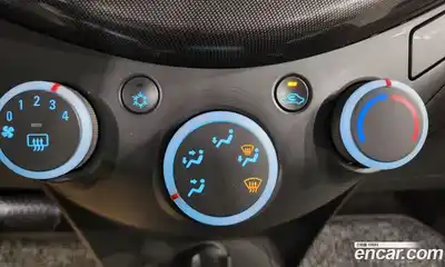 Chevrolet Spark 2014 1.0 Автомат в Москве № 642184, миниатюра 10