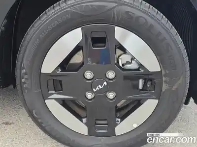 Kia Ray 2024 1.0 Автомат в Москве № 642772, миниатюра 5