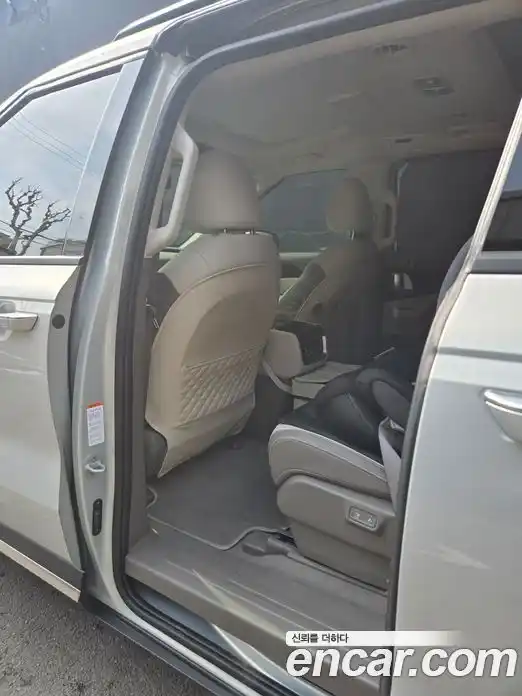 Kia Canival 2025 3.5 Автомат в Москве № 642812, фото 13