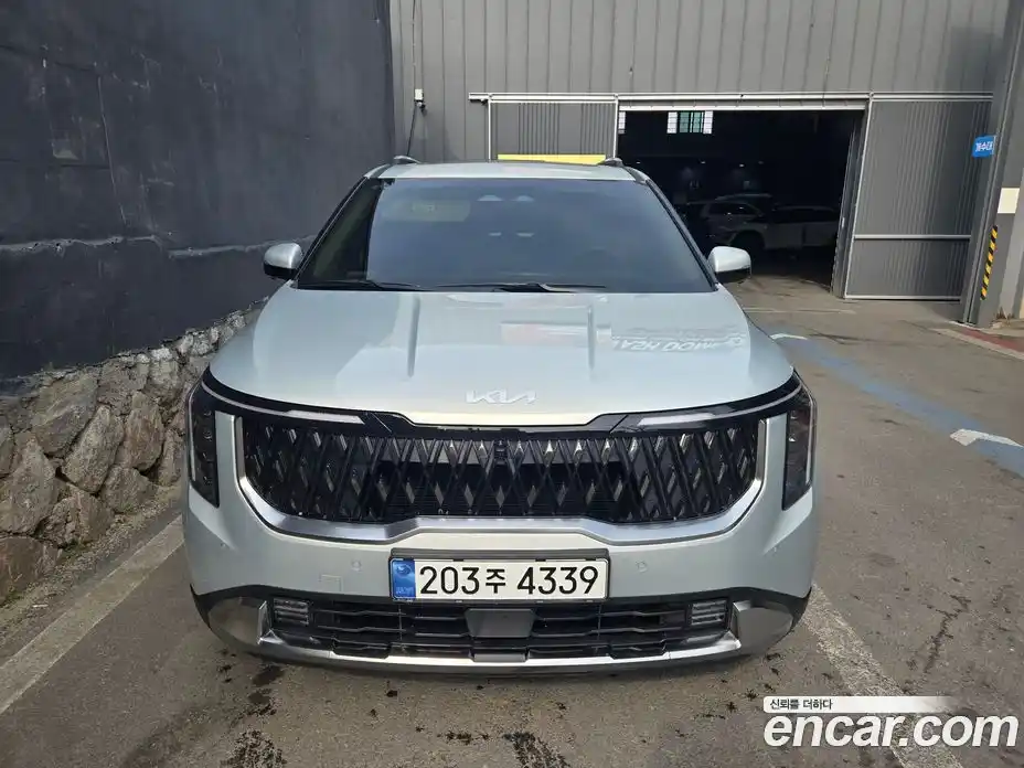 Kia Canival 2025 3.5 Автомат в Москве № 642812, фото 3