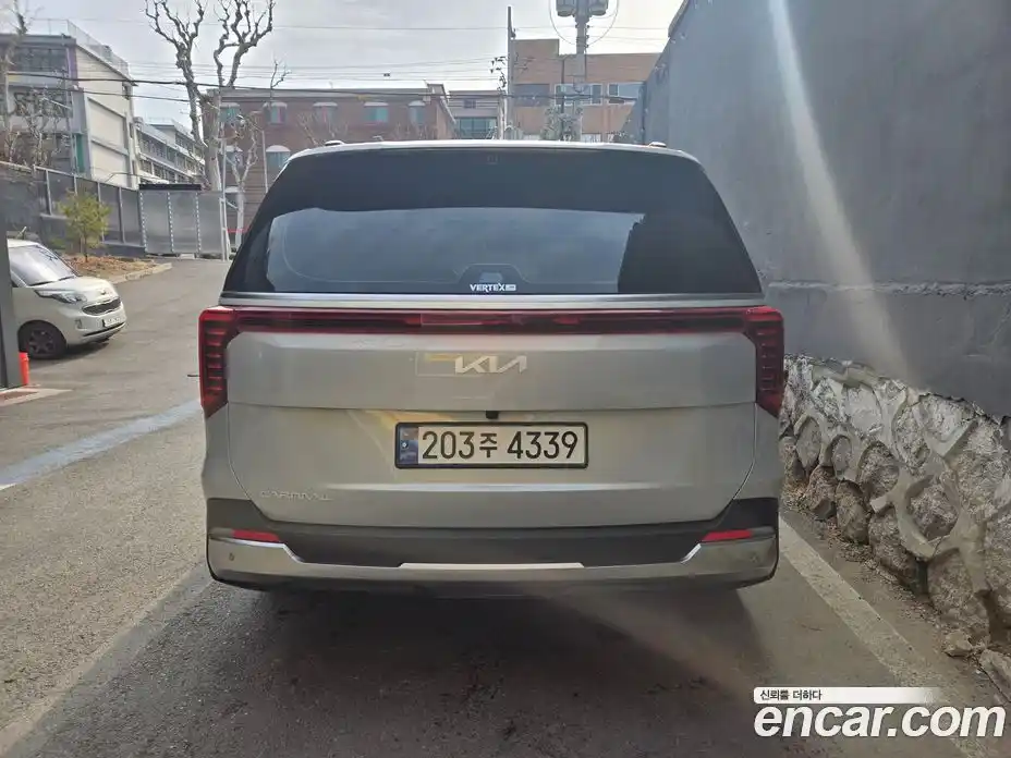 Kia Canival 2025 3.5 Автомат в Москве № 642812, фото 4