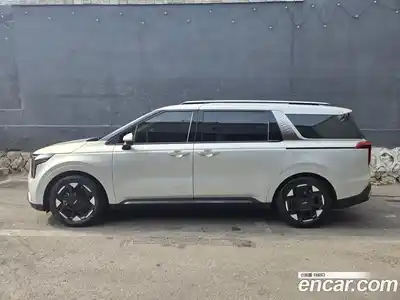 Kia Canival 2025 3.5 Автомат в Москве № 642812, миниатюра 5