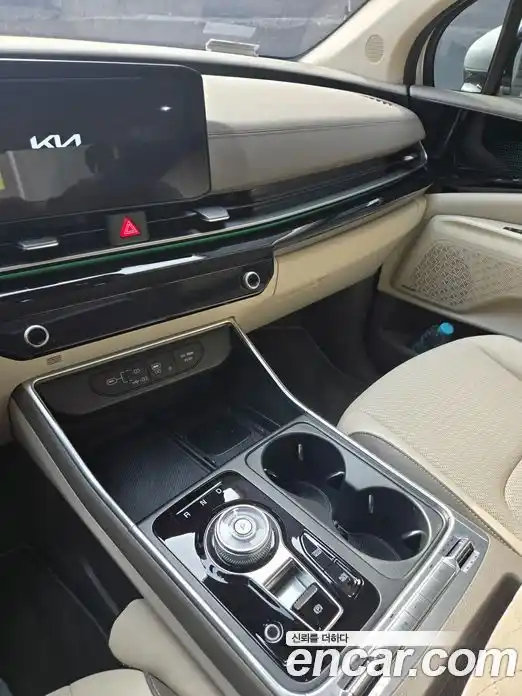 Kia Canival 2025 3.5 Автомат в Москве № 642812, фото 10