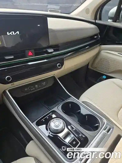 Kia Canival 2025 3.5 Автомат в Москве № 642812, миниатюра 10