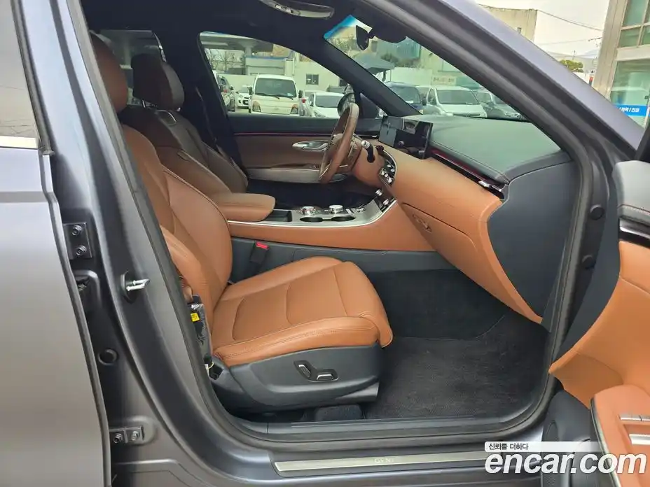 Genesis GV70 2025 2.5 Автомат в Москве № 644075, фото 15