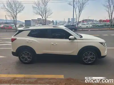 SsangYong Korando 2022 1.5 Автомат в Москве № 645778, миниатюра 4