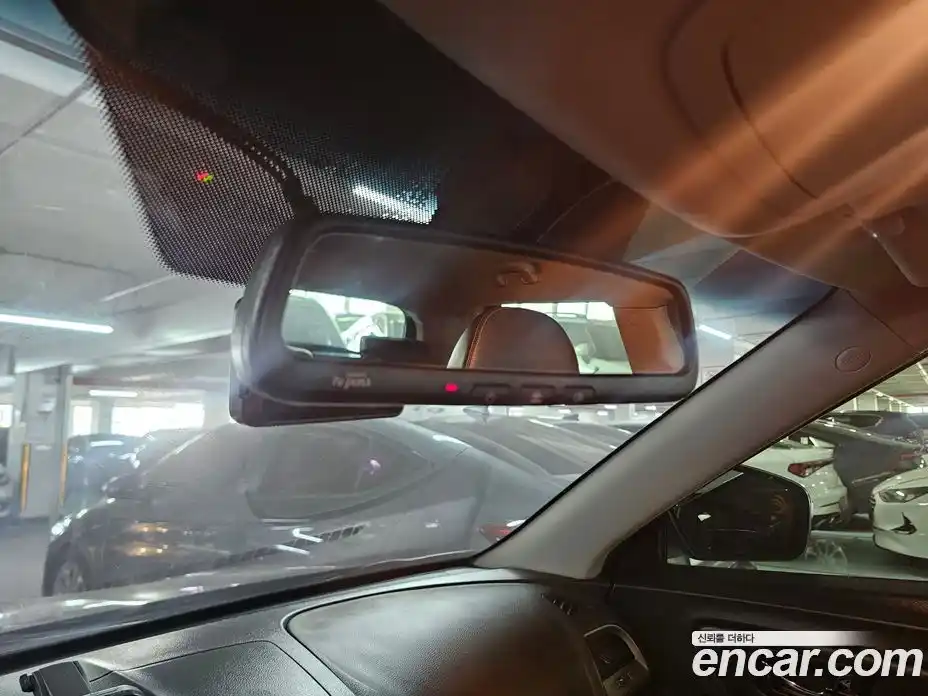 SsangYong TIBOLI 2015 1.6 Автомат в Москве № 645885, фото 13