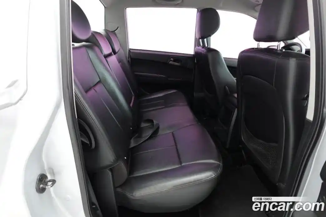 SsangYong Korando 2016 2.0 Автомат в Москве № 645894, фото 12