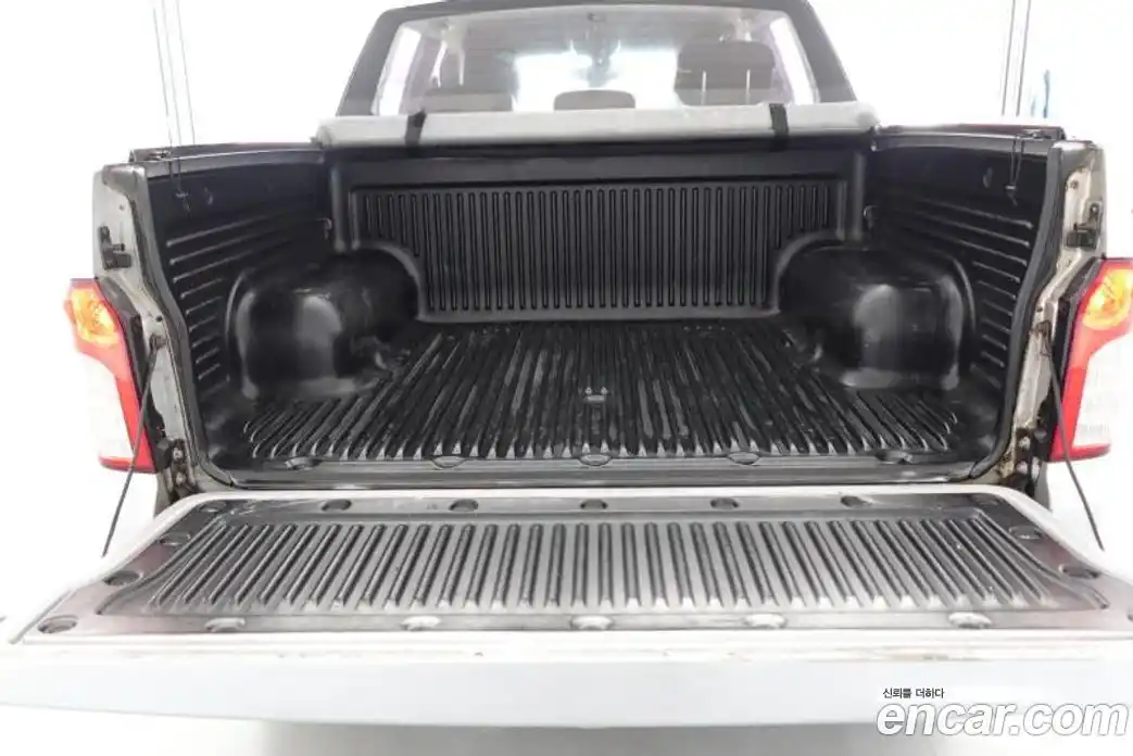 SsangYong Korando 2016 2.0 Автомат в Москве № 645894, фото 15