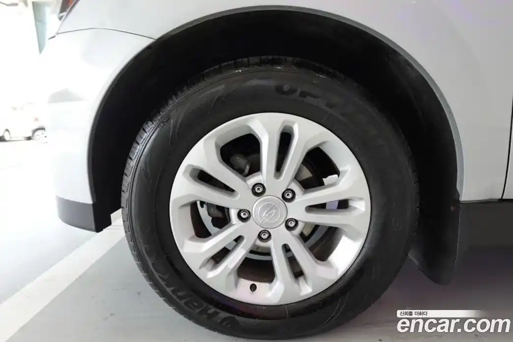 SsangYong Korando 2016 2.0 Автомат в Москве № 645894, фото 5