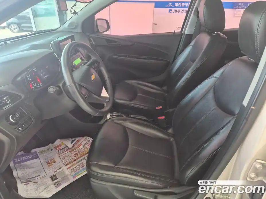 Chevrolet Spark 2016 1.0 Автомат в Москве № 646727, фото 12