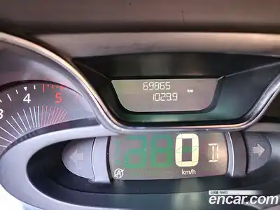 Renault QM3 2017 1.5 Автомат в Москве № 646836, миниатюра 6