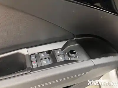 Audi Q4 e-tron 2022 0.1 Автомат в Москве № 647135, миниатюра 11