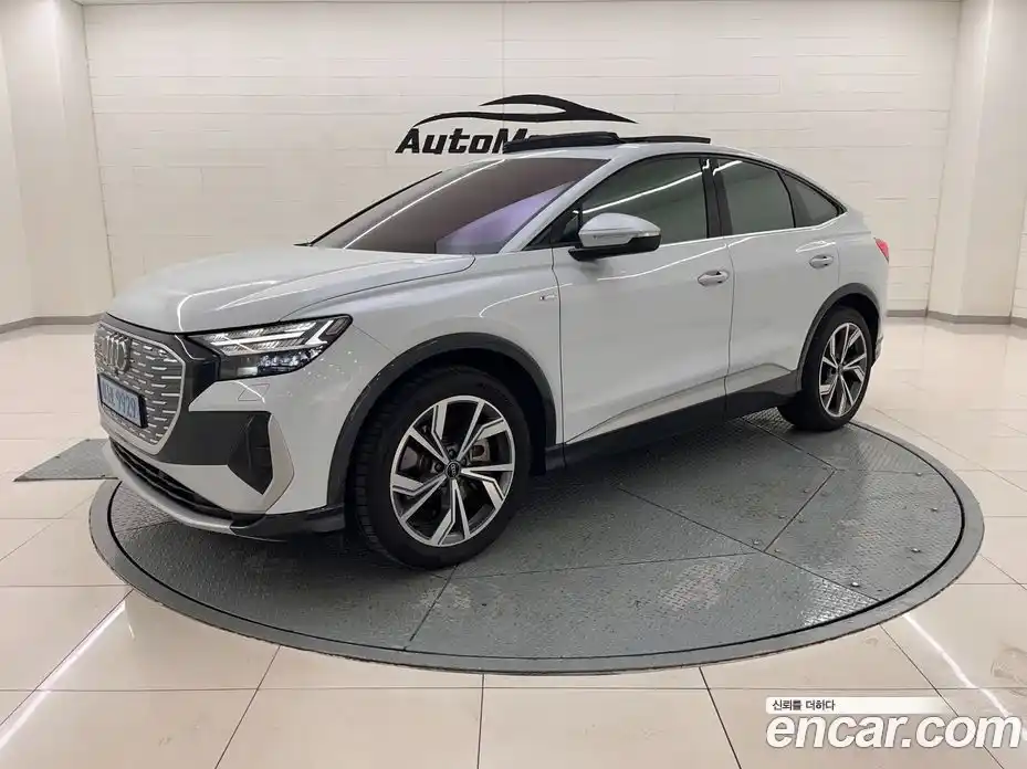 Audi Q4 e-tron 2022 0.1 Автомат в Москве № 647135, фото 2