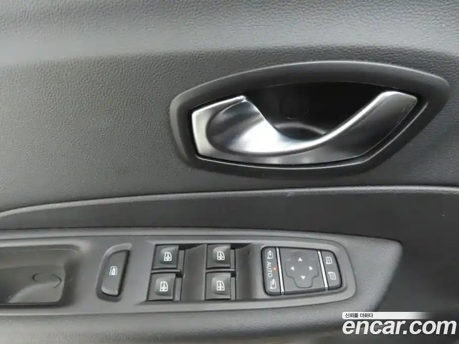 Renault QM3 2019 1.5 Автомат в Москве № 647287, фото 11