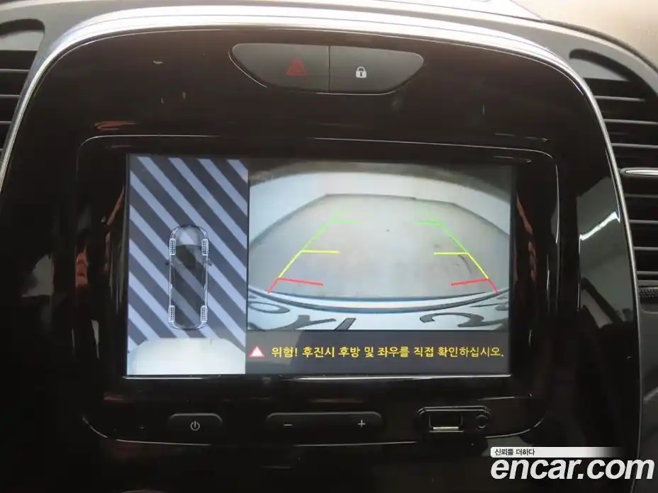 Renault QM3 2019 1.5 Автомат в Москве № 647287, фото 17