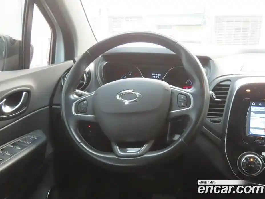 Renault QM3 2019 1.5 Автомат в Москве № 647287, фото 19